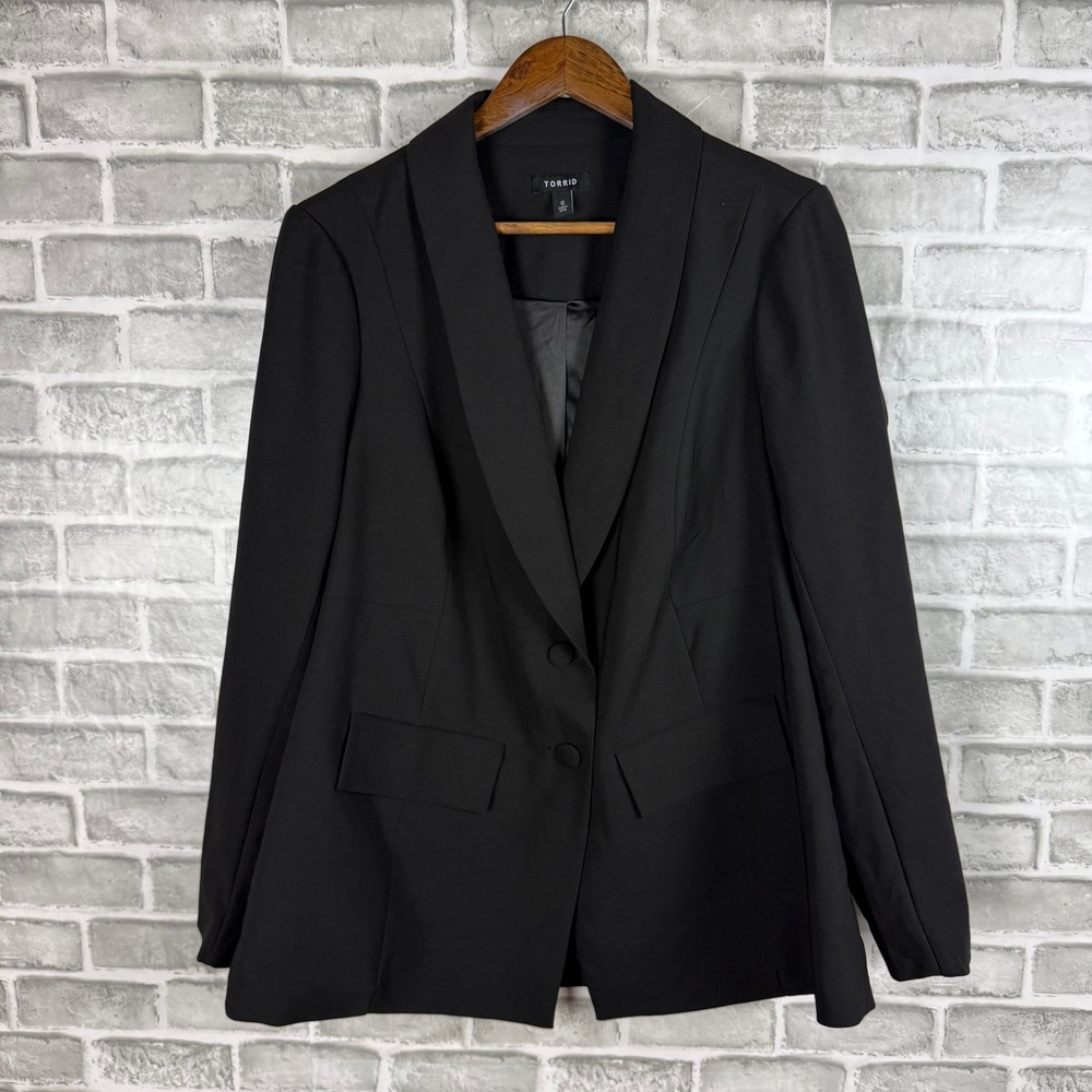 Torrid Solid Black Shawl Collar Two Button Blazer Jacket Women's Size 0 L Plus